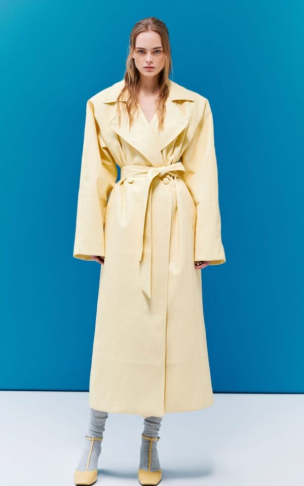 Płaszcz /Trencz w pięknym pastelowym odcieniu żółtego