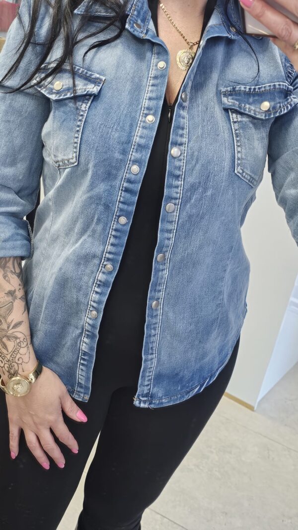 Jeansowa koszula kolor niebieski