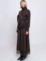 Spódnica satynowa maxi zakończona koronką czekoladowa