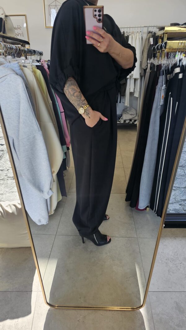 Czarny komplet dresowy SUGAR