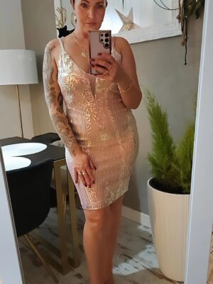 Sukienka mini różowa