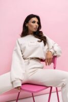 Komplet dresowy beżowy