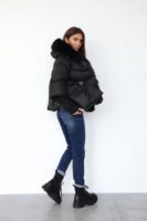 Puchowa kurtka z odpinanym futerkiem