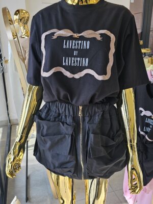 T-shirt Lavestino z haftem